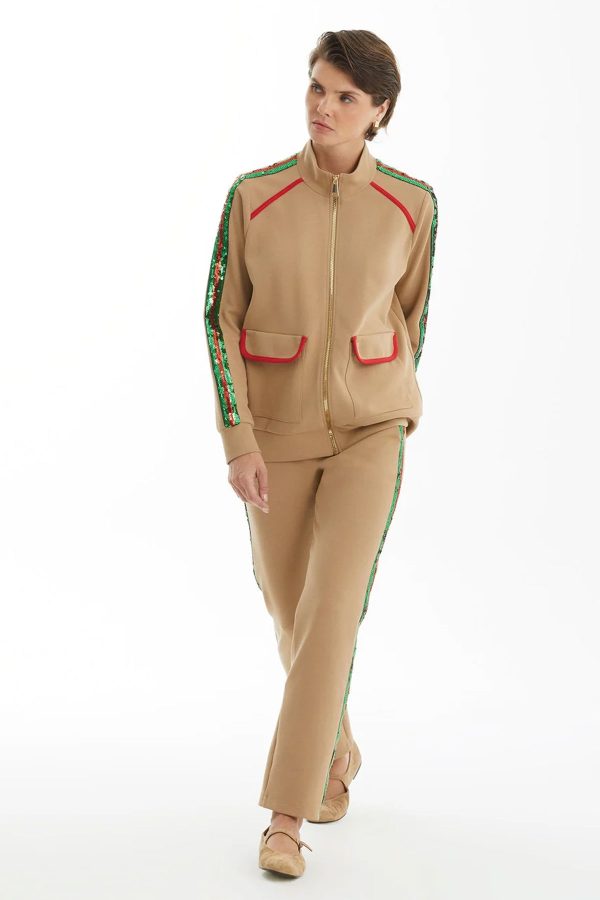 Beige Activewear Set with Trim & Edging Accents
