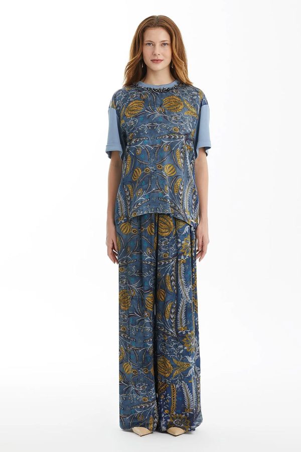 Printed T-Shirt with Embroidered Details