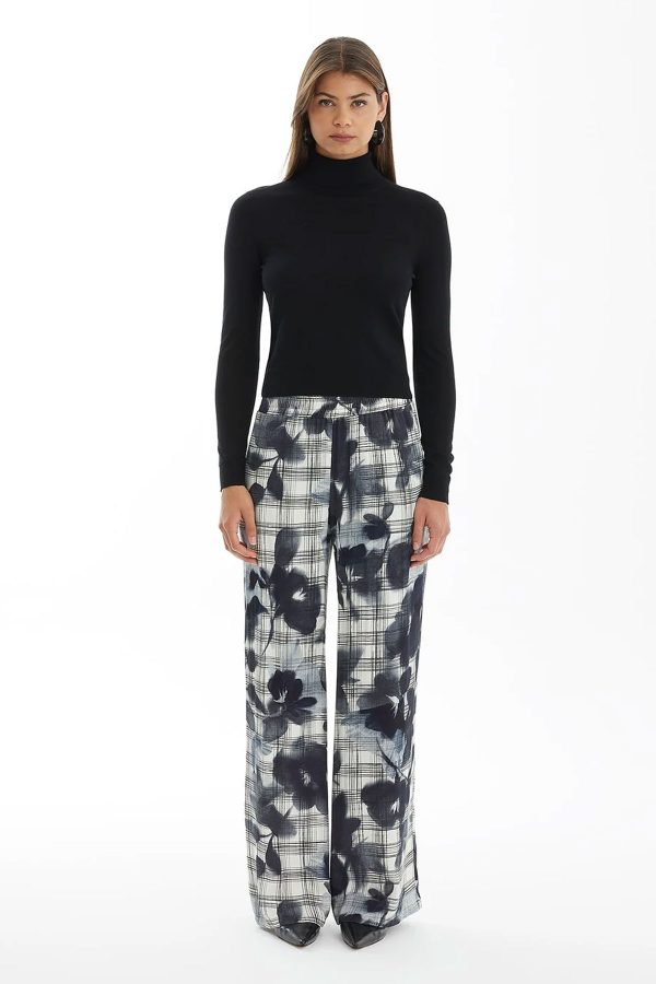 Patterned Wide-Leg Pants